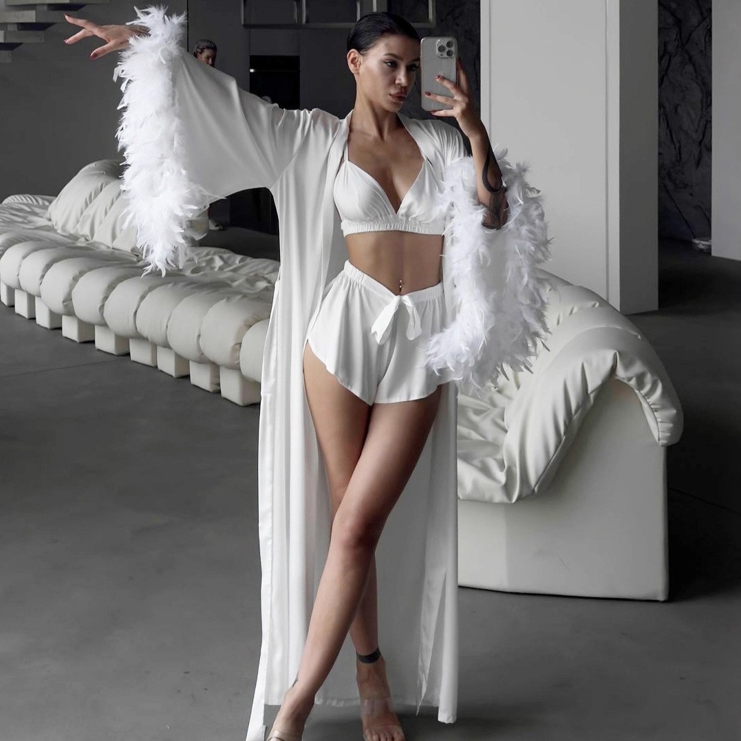 Three Set Feather Trim Robe Eu - Bathrobe recension och pris